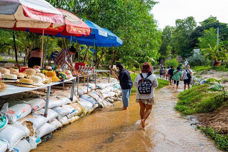 Winkeltjes langs de Fairy Stream