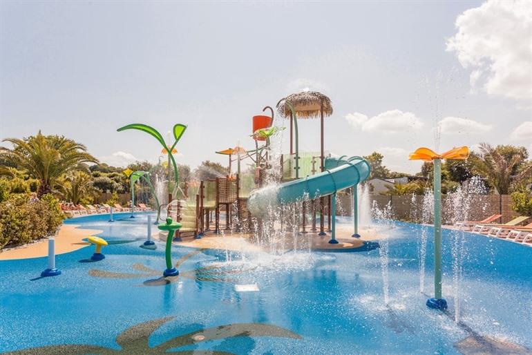 Yelloh! Village Les Mouettes (Carantec) boeken