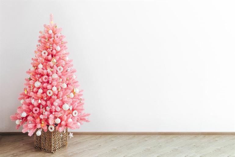 Zet deze kerstperiode een roze kerstboom op!