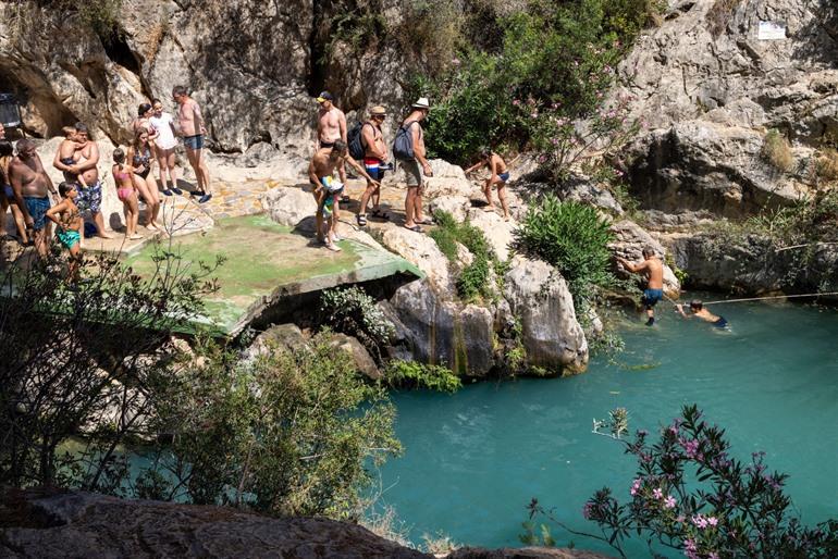 Zwemmen bij Les Fonts d'Algar (algar watervallen)