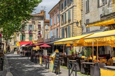 Arles wandelen langs Romeinen en Vincent Van Gogh, route + kaart