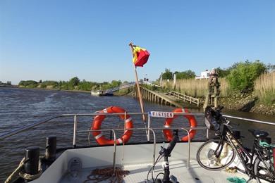 Berlare - Donkmeer fietsroute langs het water