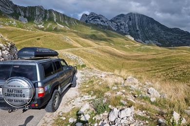 Rij de Durmitor panoramische Ringroad P14 en Sedlo Pass in Montenegro