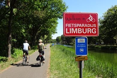 Fietsgids Belgisch Limburg (17 fietsroutes)