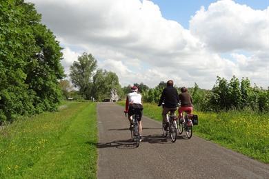 Fietsgids Oost-Vlaanderen (19 fietsroutes)