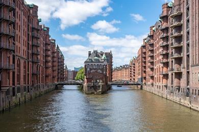 Wandeling door het pakhuizendistrict Speicherstadt en moderne Hafencity