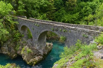 Wandeling in de Mrtvica kloof: Hike door deze prachtige canyon