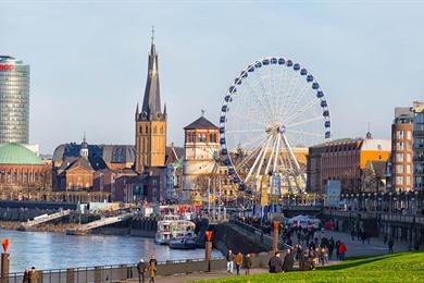 Kerstmarkt Düsseldorf 2024 bezoeken? Wandeling langs de kerstmarkten
