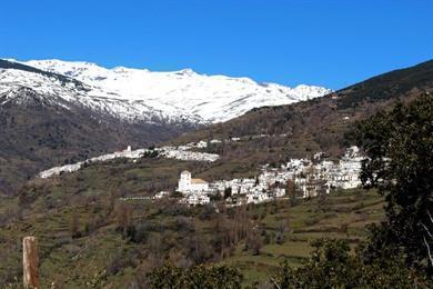 Autoroute Las Alpujarras en Sierra Nevada in Andalusië + kaart