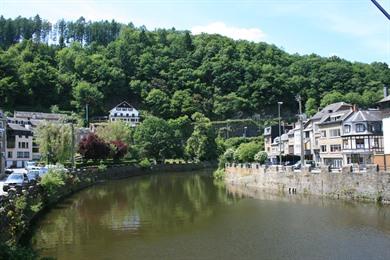 Ourthe route: Hotton, La Roche, Durbuy en Marche