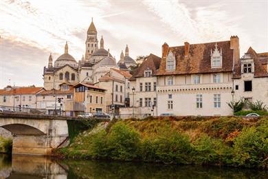 Wandeling Périgueux, langs steegjes en pleintjes