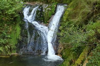 Wandeling langs de Allerheiligen-watervallen